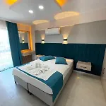 Apartament With Private Pools