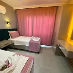 Apartament With Private Pools Ölüdeniz