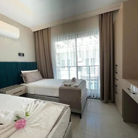 Apartment With Private Pools
