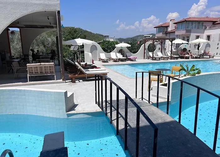 With Private Pools Апартаменты Олудениз