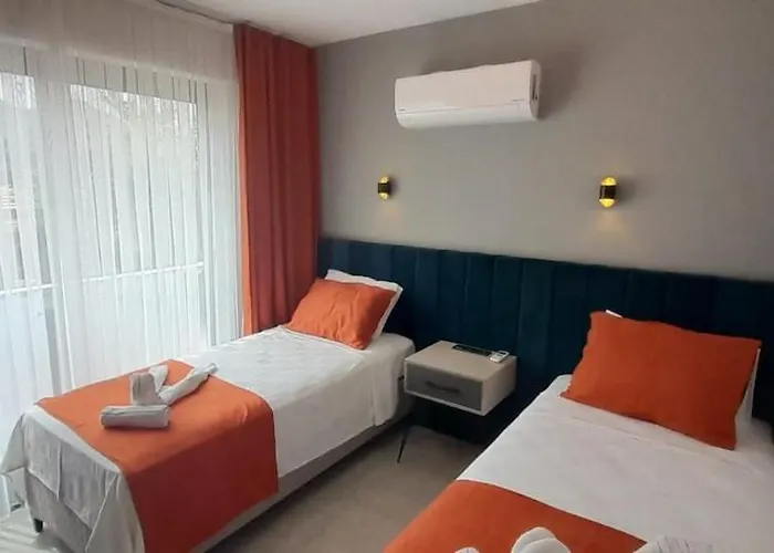 With Private Pools オルデニズ